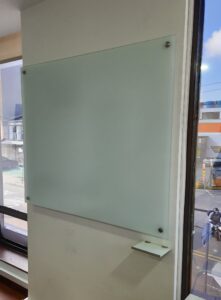 Tablero en vidrio templado Módulo Blanco Antireflectivo